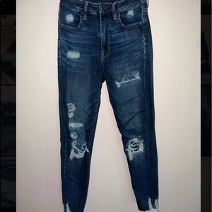 American Eagle Ripped Skinny Jeans, Size 6, Lightly worn